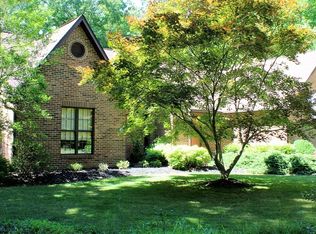 44 Hickory Trl, Norris, TN 37828