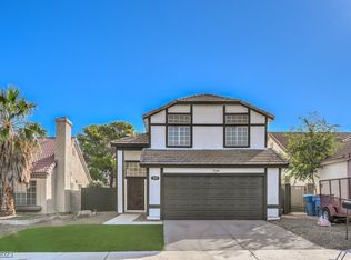 909 Greystone Dr, Las Vegas, NV 89108