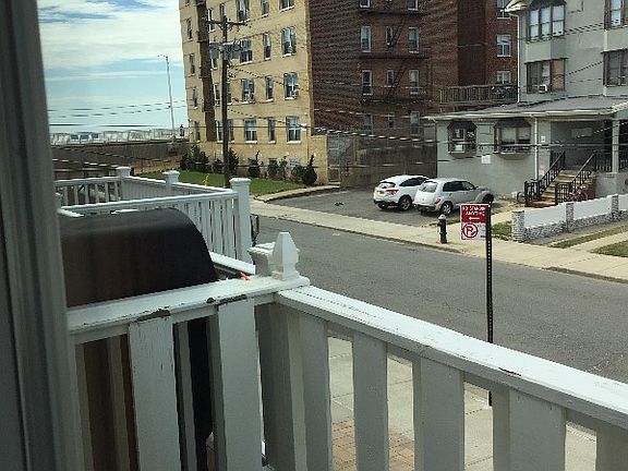 3rd image of 140 Beach 121st St