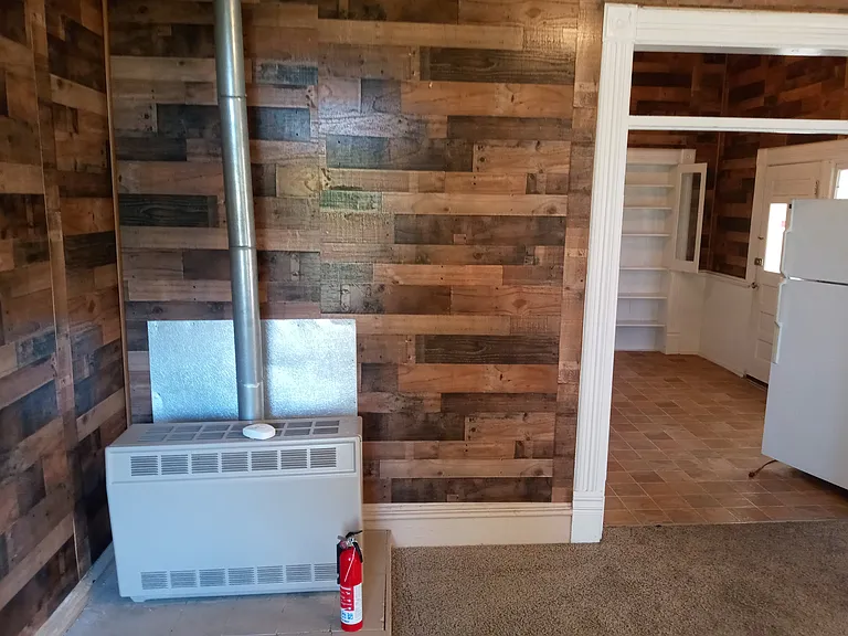 703 E 4th Ave — Photo 11