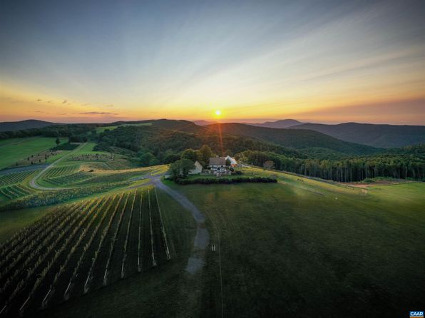 24981 Blue Ridge Pkwy, Vesuvius, VA 24483