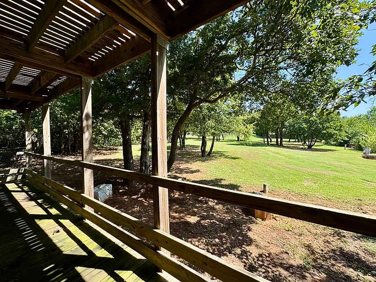 428 Sundance Ln — Photo 11