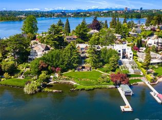 3038 E Laurelhurst Drive NE, Seattle, WA 98105