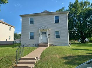 1537 W 14th St, Davenport, IA 52804