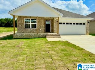 1006 Spring View Ln, Clanton, AL 35045