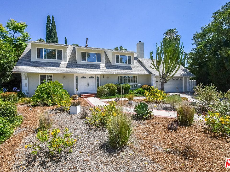 1st image of 10828 Amigo Ave