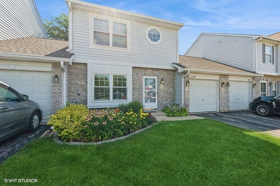 1st image of 1299 N Village Dr #1299