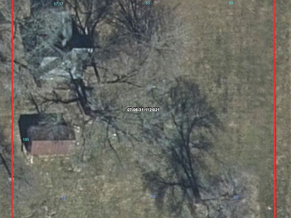5th image of 712 W Vanderen St