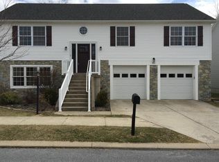 161 Whisper Ridge Dr, Port Matilda, PA 16870