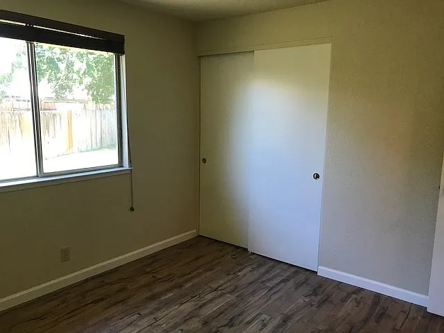 870 Briargreen Ct — Photo 9