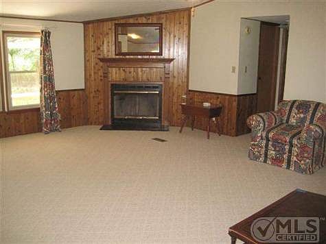 4th image of 2089 Mistletoe Ct
