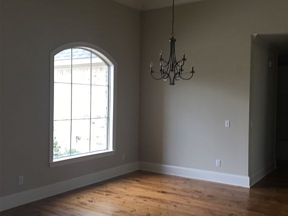 4th image of 113 Wingspan Way