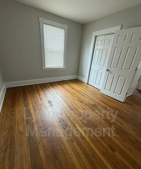 318 Paradis Ave #3