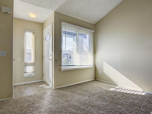 4th image of 515B Arlene Dr