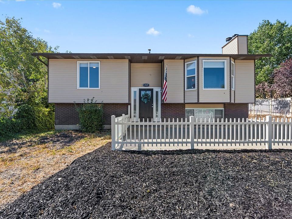 1st image of 5929 W Dry Bone Cir