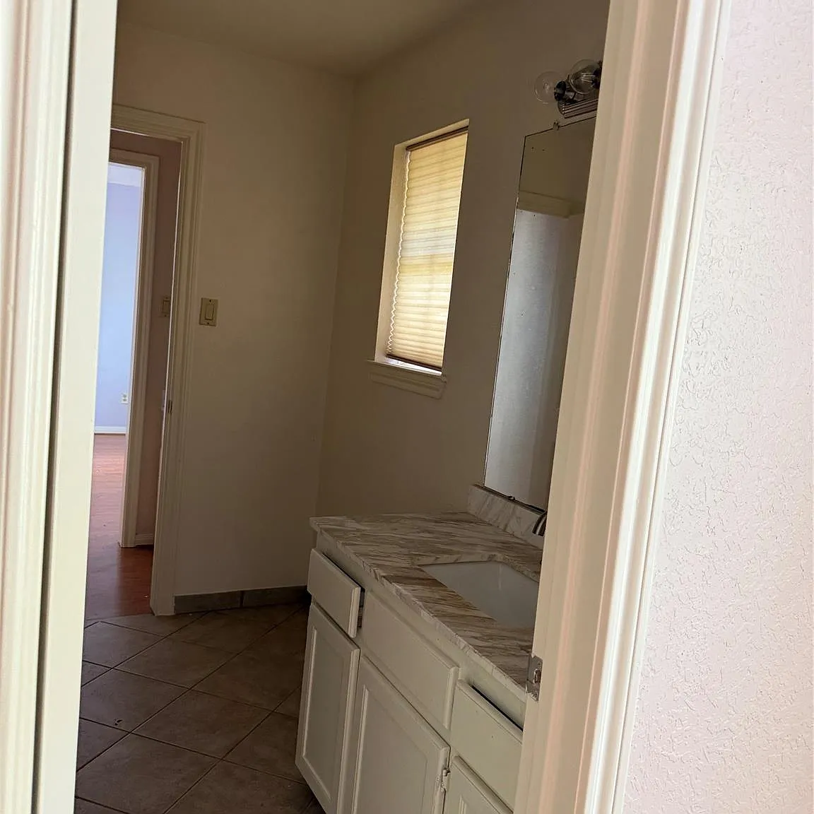 4 bed, 3.5 bath, $3,350 — Photo 4