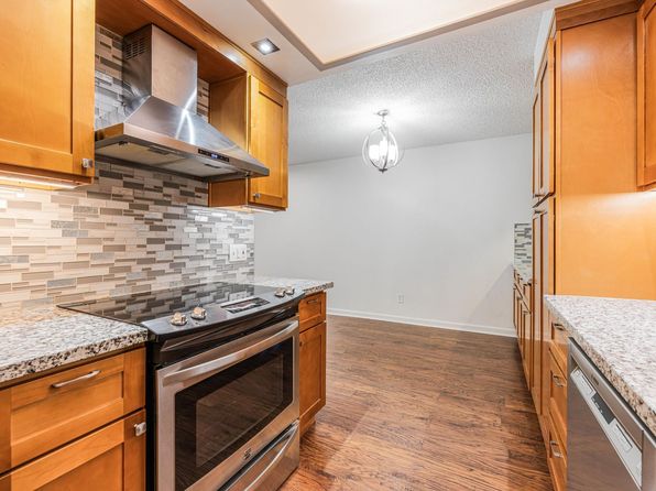 45 Eagle Crest Dr APT 209