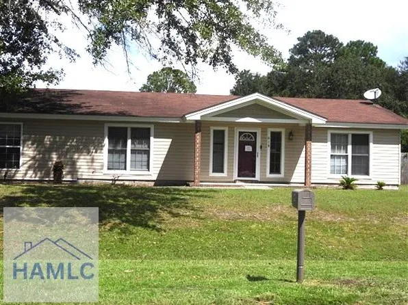 618 Madison Dr, Hinesville, GA 31313