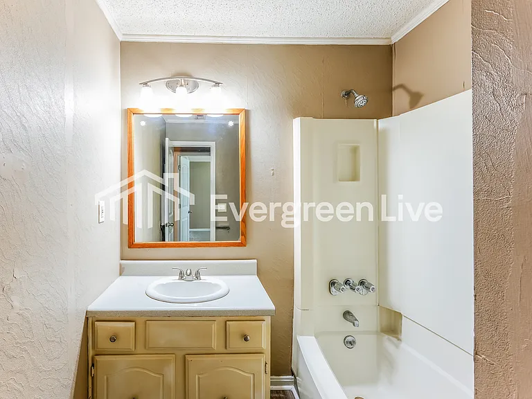 3316 Cherrybrook Dr — Photo 13