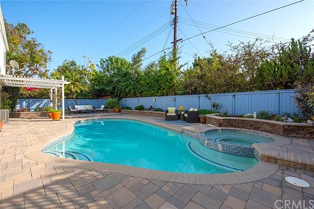 2nd image of 2347 Littleton Cir