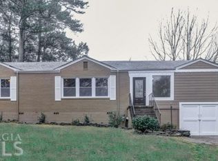 2327 Wineleas Rd, Decatur, GA 30033