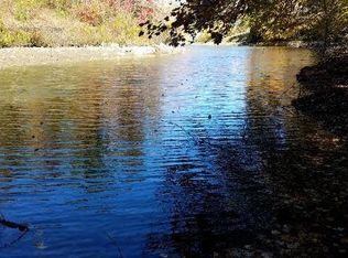Holiday Dr, crossville, TN 38555