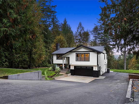 4th image of 27127 NE 23rd Street