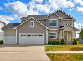 9440 Rushbrook Dr, Johnston, IA 50131