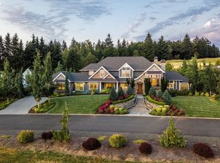 825 S Stonehenge Ter, West Linn, OR 97068