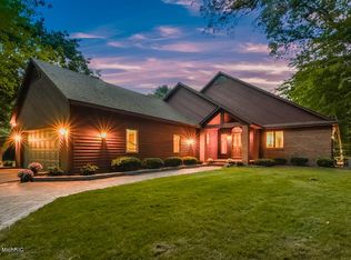 4197 Hall St SW, Grand Rapids, MI 49534