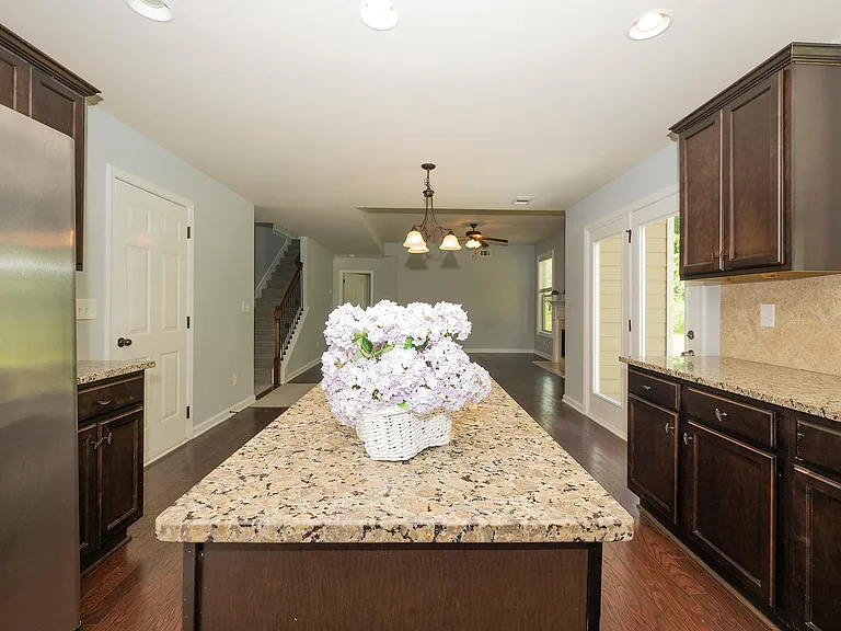 4067 Water Mill Dr — Photo 18