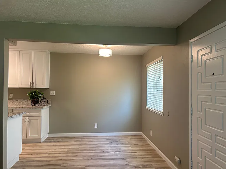 239 Macario Ct — Photo 6