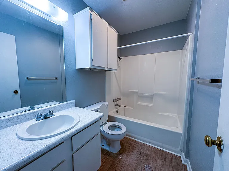Wyndham Hill Apartments conveniently located in Southeast Tyler — Photo 32