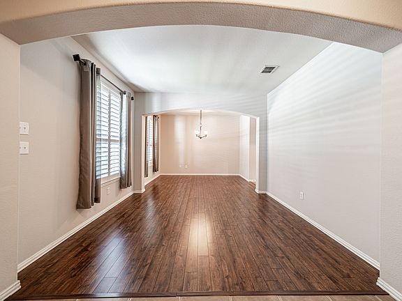 formal dining and living #3