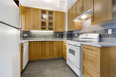 Rented by Twyford Real Estate