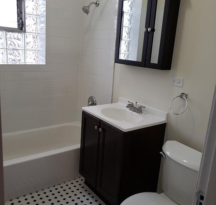 2nd image of 4417 N Laramie Ave