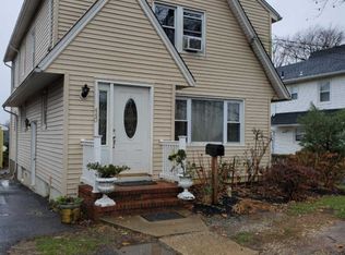 440 Shrewsbury Ave, Tinton Falls, NJ 07701