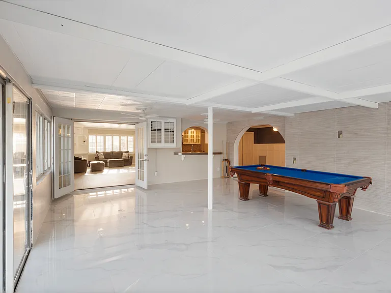 3911 Americana Dr — Photo 25