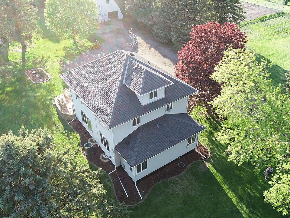 2nd image of 860 100th Ave SE