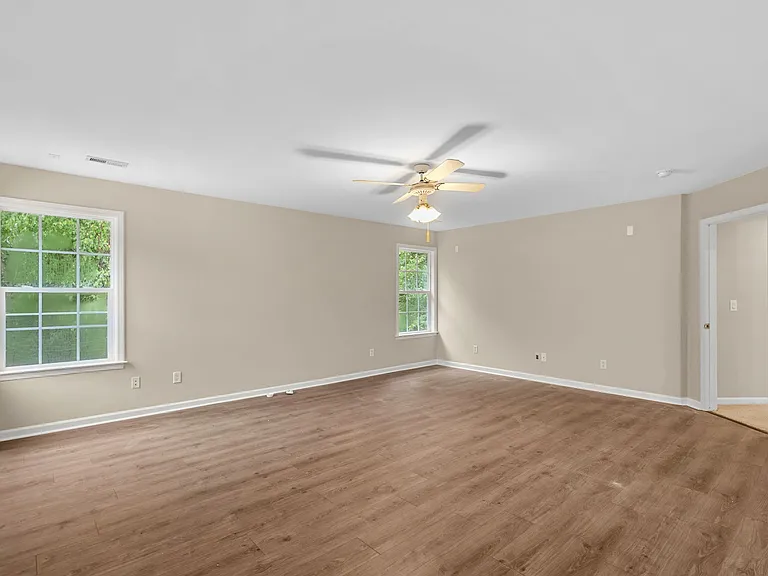 12023 Stone Forest Dr — Photo 32