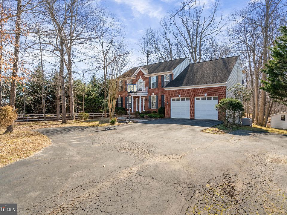 13001 Compton Rd, Clifton, VA 20124 | Zillow