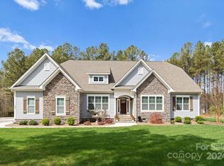 6084 Chimney Bluff Rd, Lancaster, SC 29720