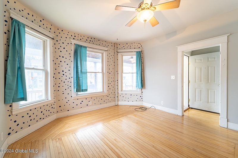 5th image of 249 Delaware Avenue