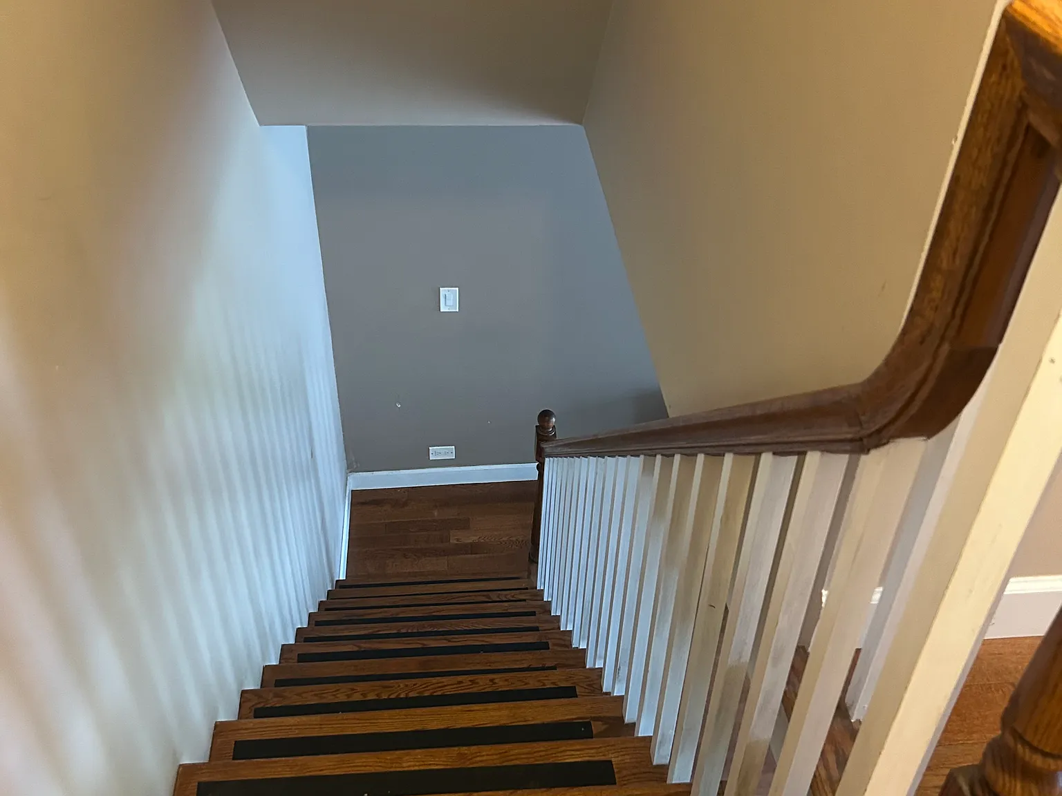 2 bed, 1100 sqft, $1,850 — Photo 2