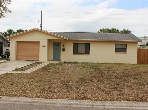 8120 7th St N, Saint Petersburg, FL 33702