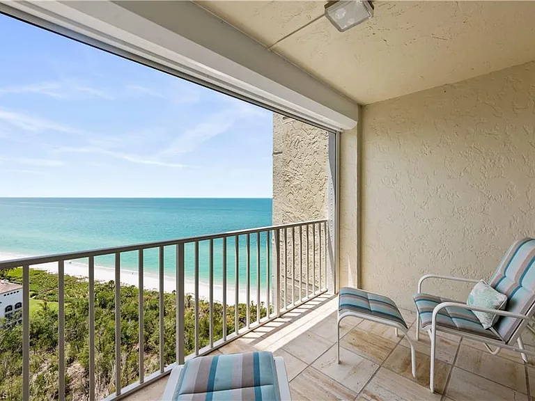 8111 Bay Colony Dr #1902 — Photo 2
