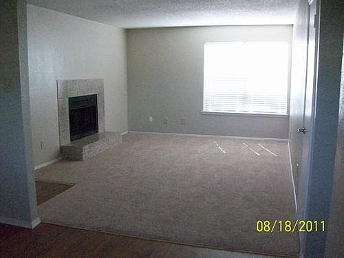 5th image of 1970 Oak Creek Ln APT 60