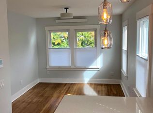 411 11th Ave E, Seattle, WA 98102