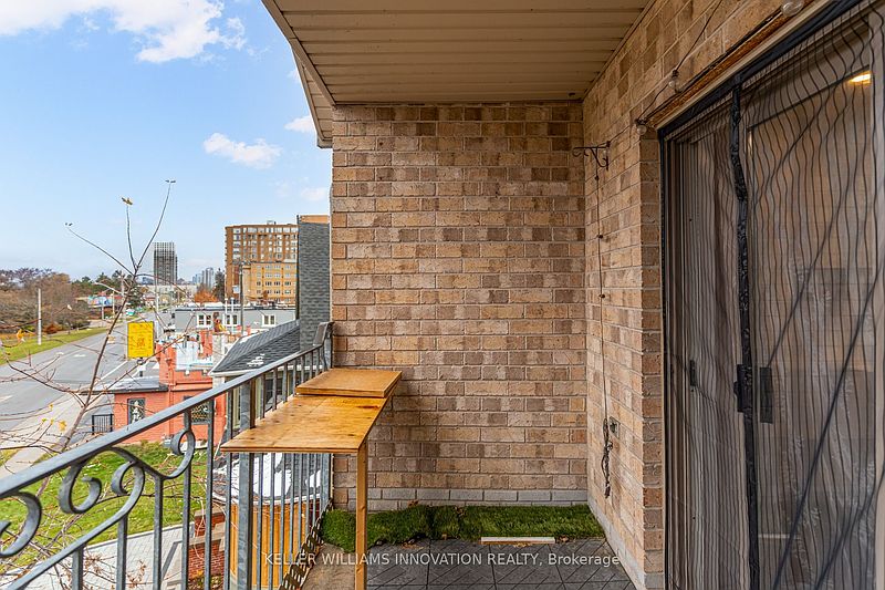 Kitchener Apartment for rent - 2 Bedrooms — photo 18