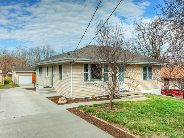 2128 SE 8th St, Des Moines, IA 50315